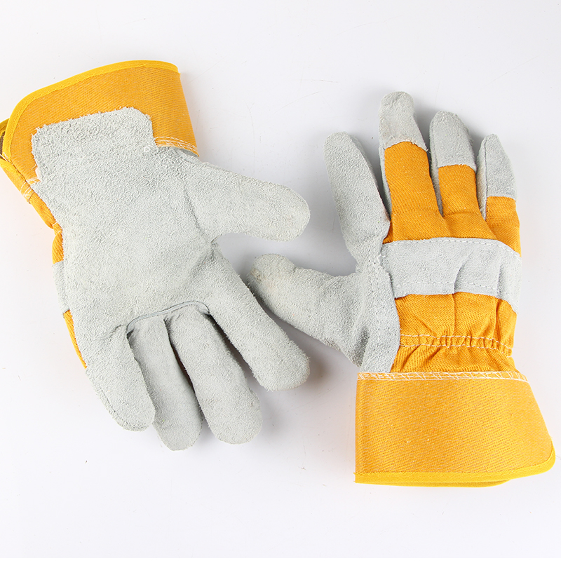 Cowhide Canvas Insulated And Heat-resistant Gloves