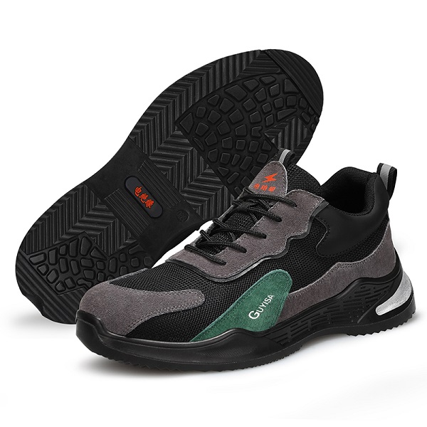 Insulated safety shoes
