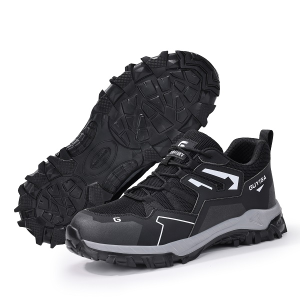 Insulated safety shoes